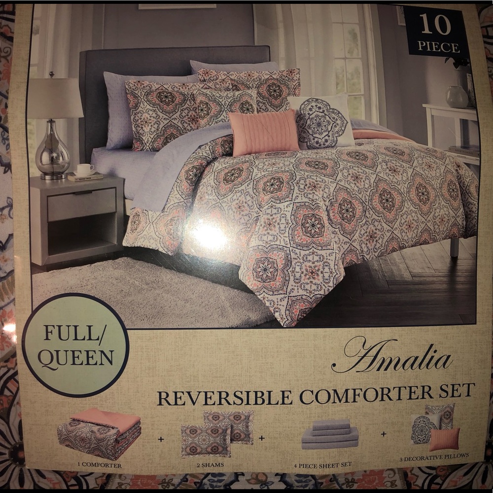 Queen / Full bedding comforter set